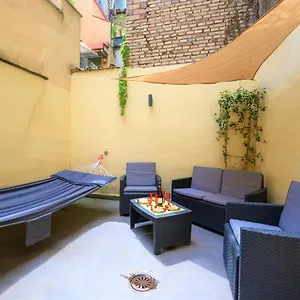 https://monserrato-apartment.it-romehotels.com