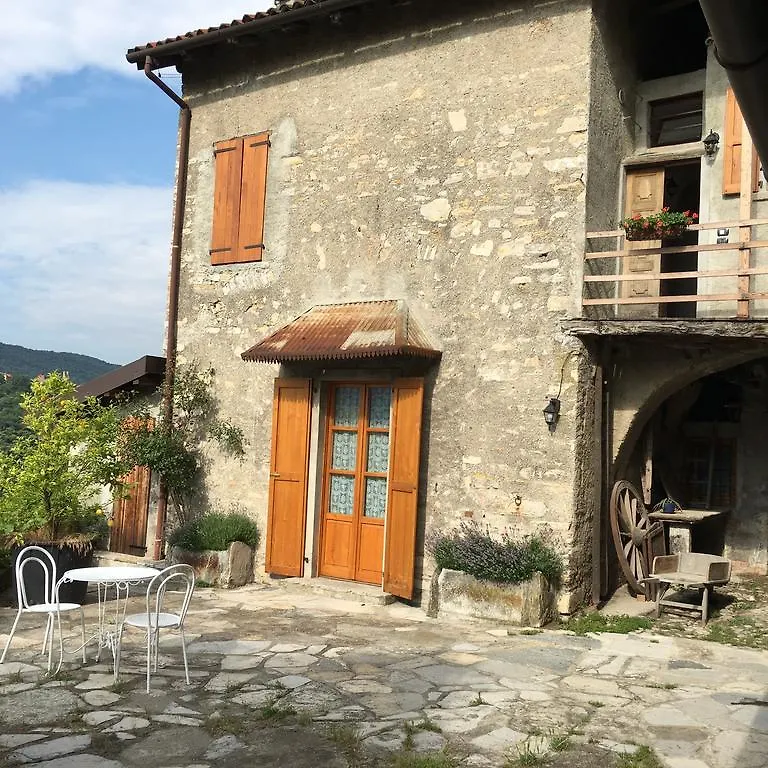 Country House Cozzena Maslianico 0*,